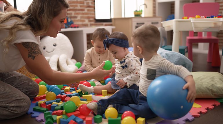 3 conseils pratiques pour réussir l'aménagement d'un espace crèche sécurisé